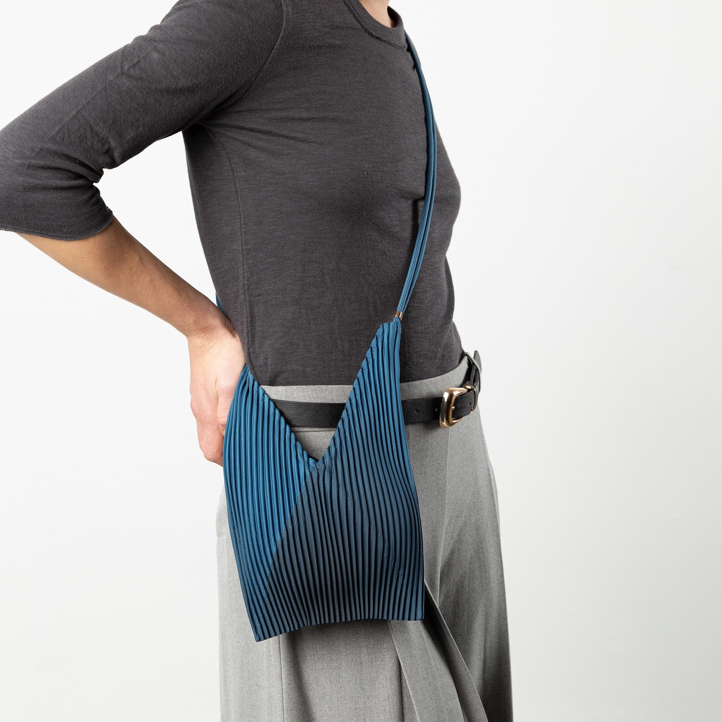 Moroccan Blue Pleated Pouch Bag