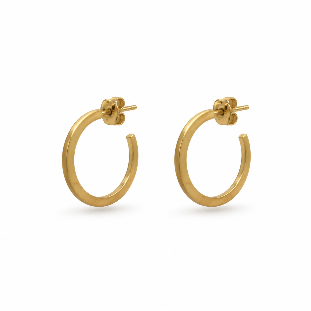 La Cala 'M' Hoop Earrings - Gold