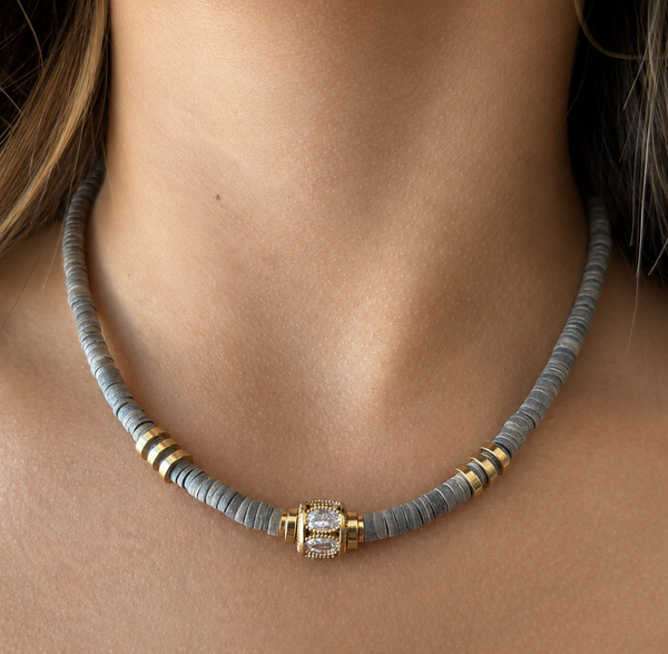 Noa Choker - Grey Shell