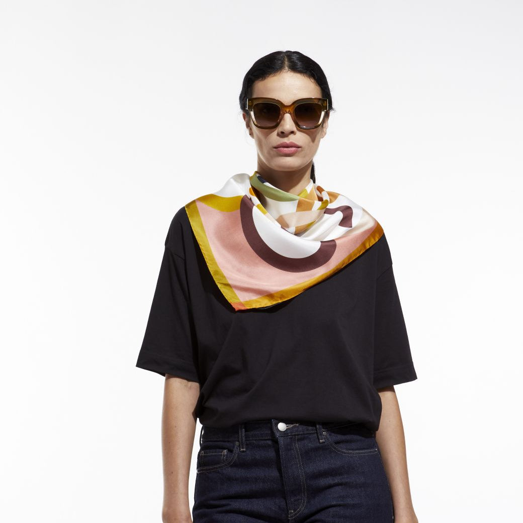 Blush Icone Silk Square