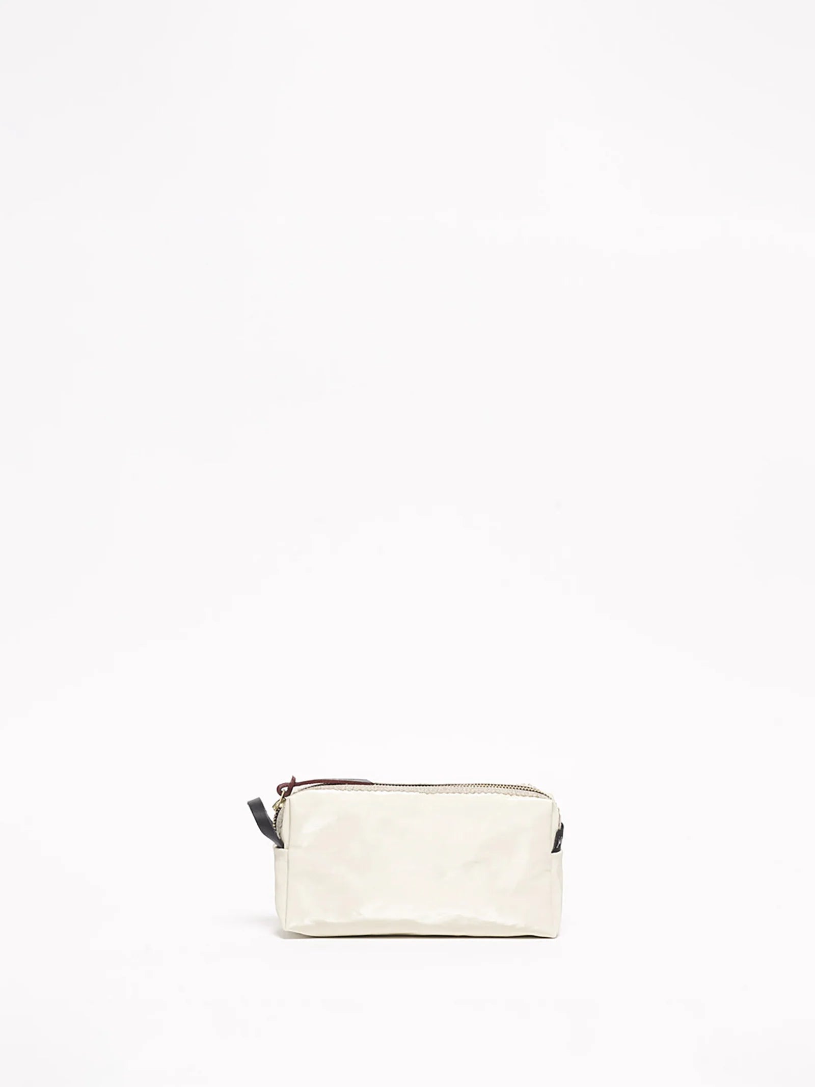 Blush Cosmetic Bag Crema