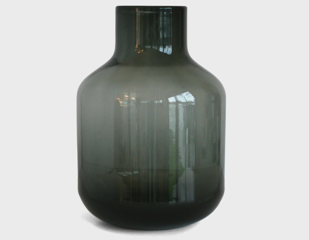 Baiat Vase - Smoke