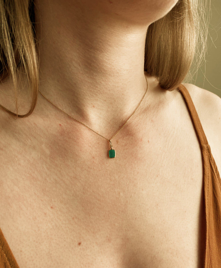 Terry Green Agate Necklace